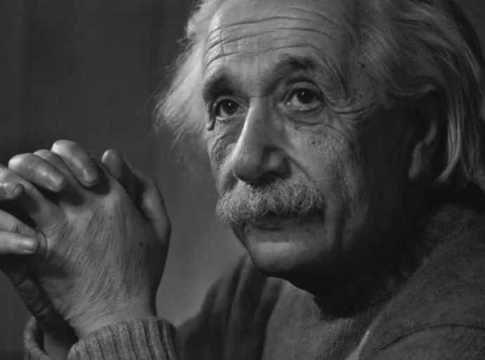 Pomicanje granica fizike: Revolucionarna nova teorija spaja Einsteinovu gravitaciju s kvantom
