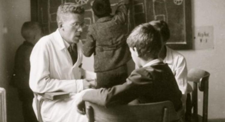Hans Asperger with patient 735x400