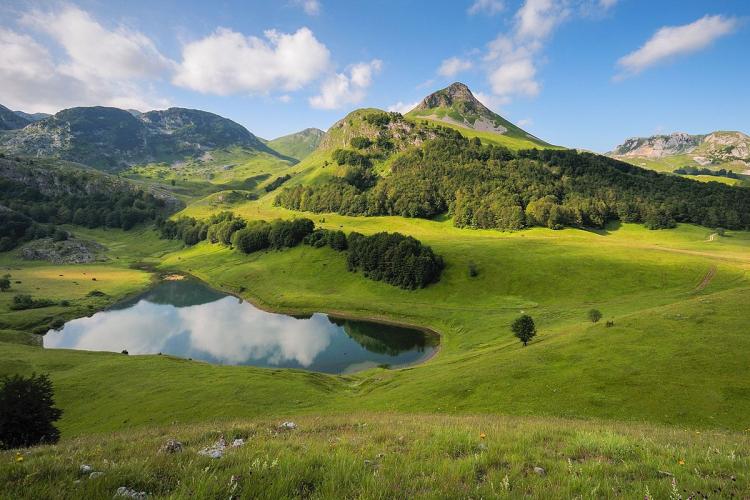 Orlovačko jezero Zelengora nacionalni park Sutjeska