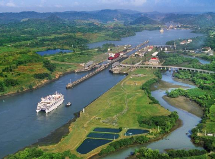 Ograničen tranzit kroz Panamski kanal u narednoj godini