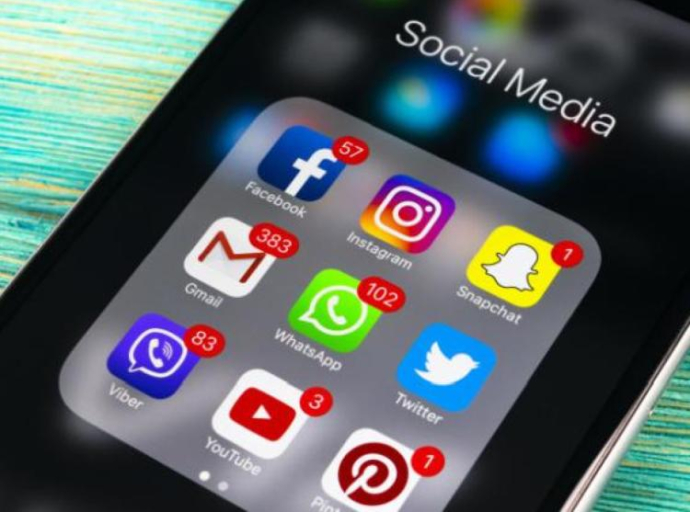 Negativni efekti društvenih medija – Kako se nositi sa njima?