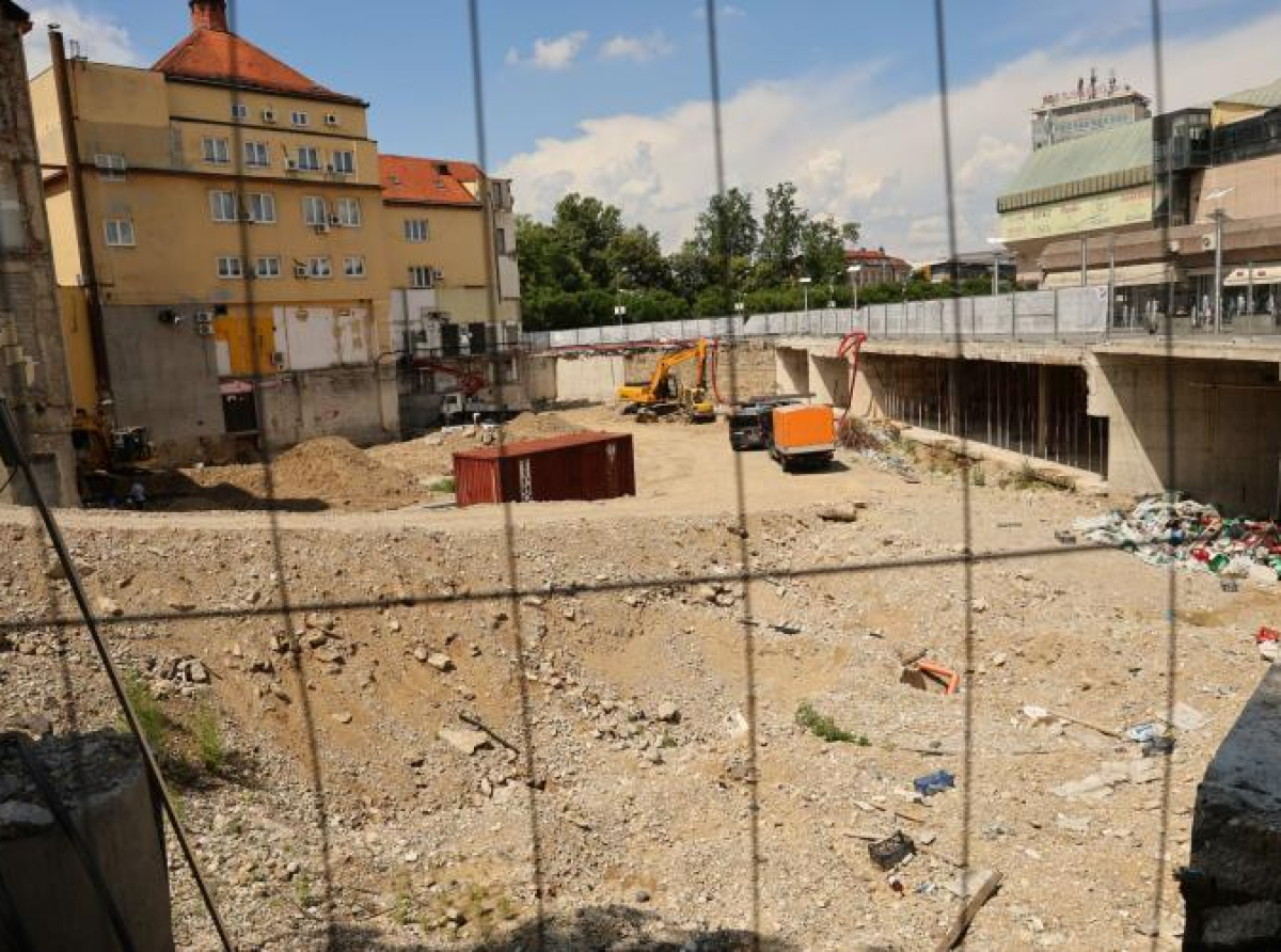 Banjaluka godinu dana sluša o izgradnji najluksuznijeg hotela, a od njega ni traga