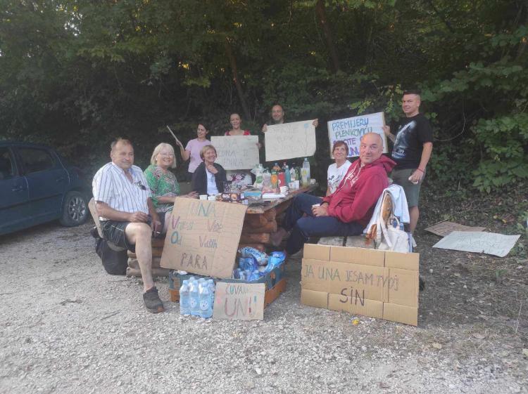 una protesti 3 foto mm impuls