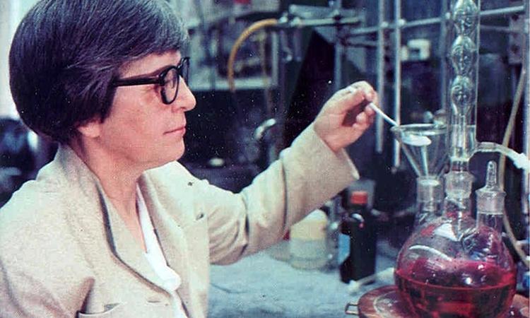 Stephanie Kwolek