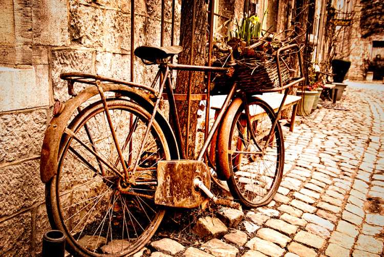 old bicycle 4743079171