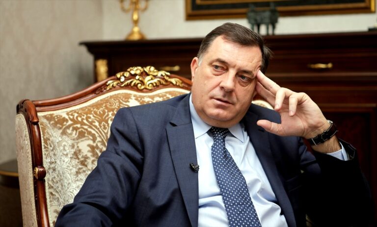 8milorad dodik