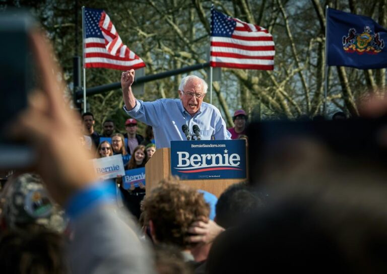 SAD: Bliže se prvi predizbori demokrata, prema anketama vodi Bernie Sanders