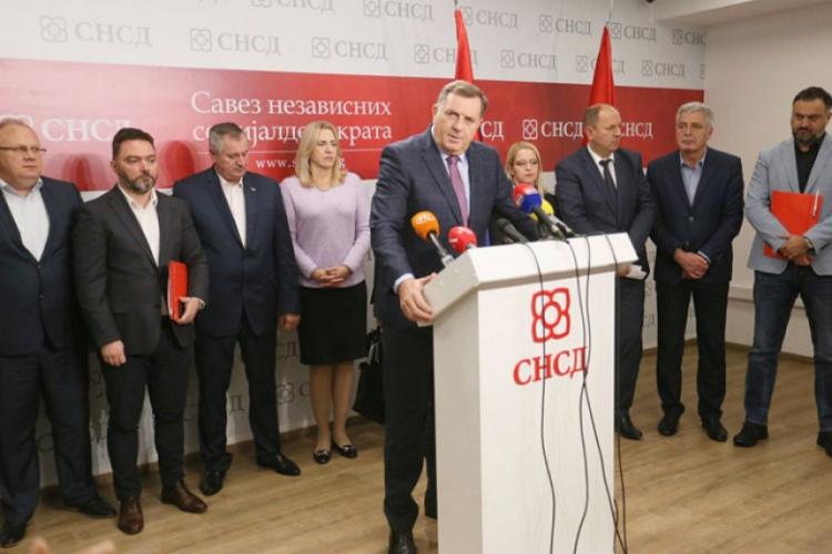 SNSD Dodik radnici bb