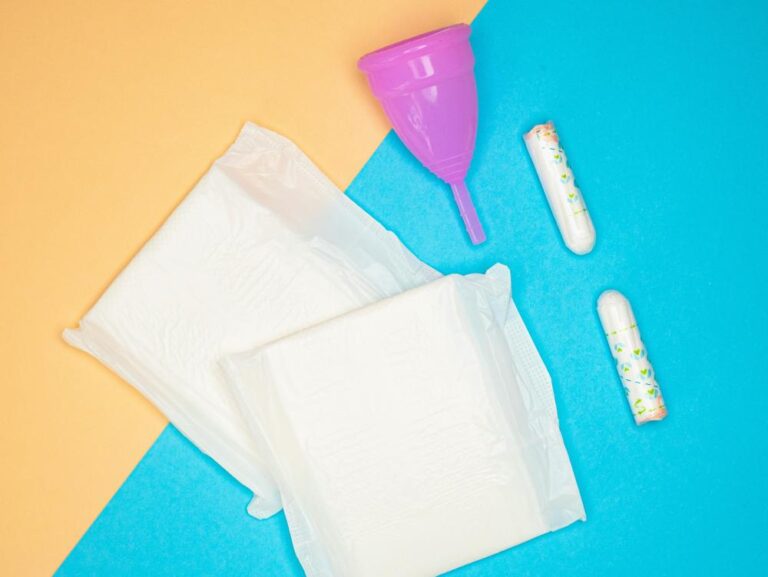 Škotska, žene, menstruacija: Usvojen zakon kojim higijenski ulošci i tamponi postaju besplatni