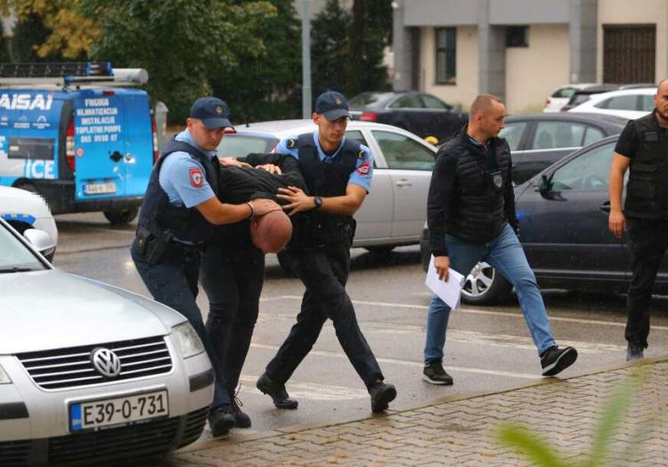 Hapšenja u Banjaluci: Dileri i zelenaši ZAPOSLENI U JAVNIM INSTITUCIJAMA