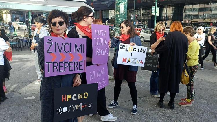 NITI JEDNA VIŠE – Protesti protiv femicida u više gradova Bosne i Hercegovine