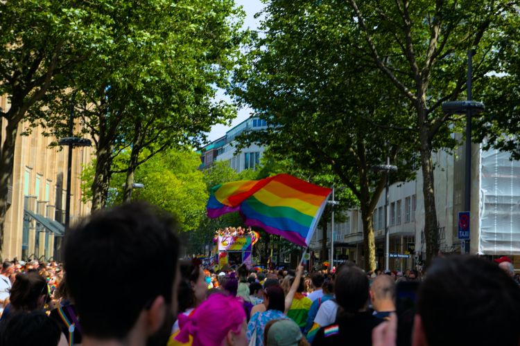 Nakon zabrane: što prijeti LGBTQ pokretu u Rusiji?