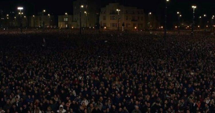 Veliki protest protiv Orbana u Budimpešti