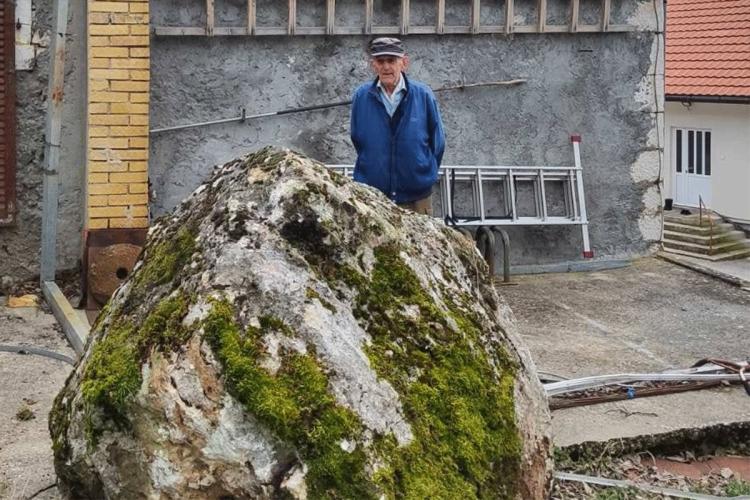 Posljedice zemljotresa u Hercegovini: Oštećena škola, stijena u kućnom dvorištu…