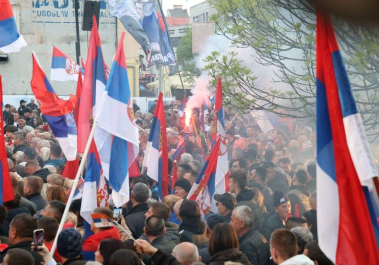 CIK kažnjava zbog preuranjene predizborne kampanje