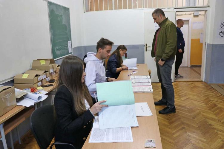 Kandidati sa političkom pozadinom hoće na čelo biračkih odbora