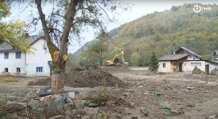 Život se polako vraća u fojnička sela, još se čeka pomoć nadležnih