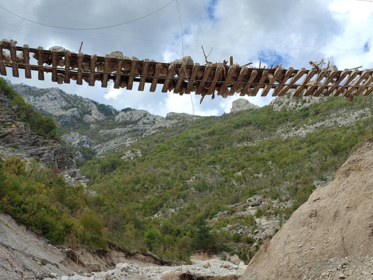 Šta rade Autoceste FBiH dok ekonomija gomila gubitke?