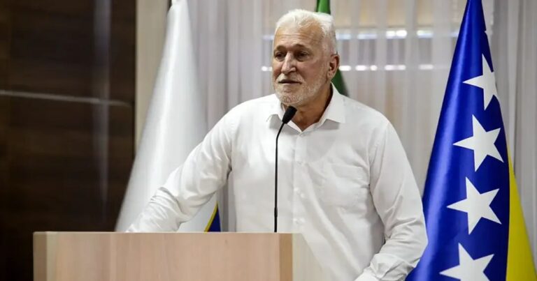 Bivši načelnik Hadžića novcem iz budžeta plaća privatne tužbe protiv građana