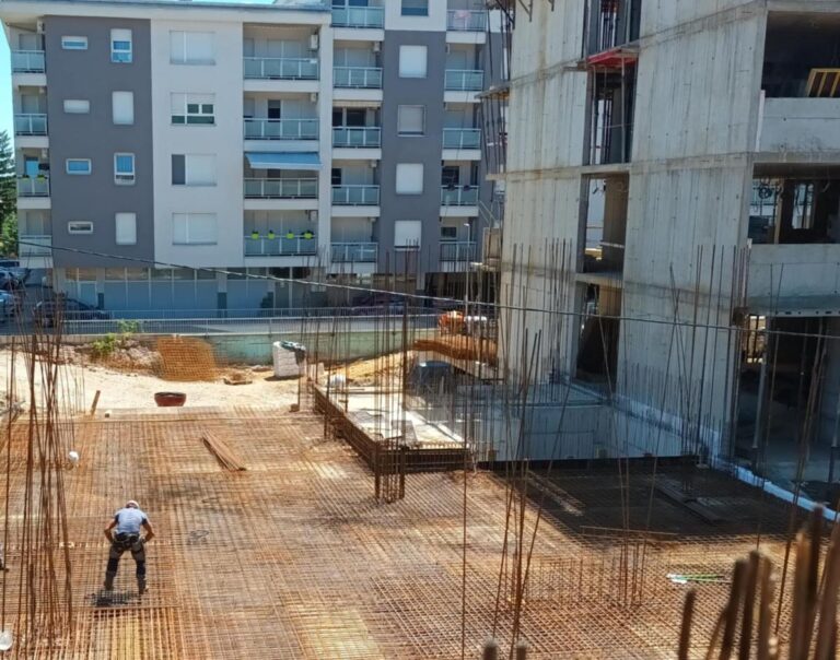 Većina radnika na minimalcu, uvoz sve preplavio