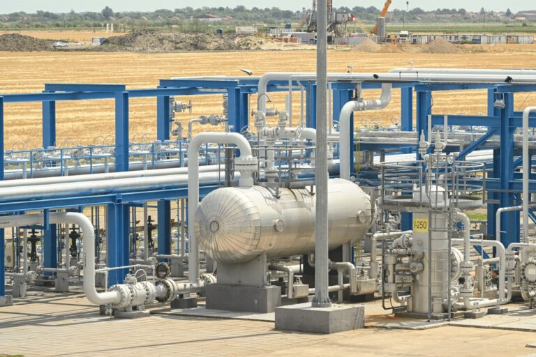 Svi dižu ruke od BiH: Energetska zajednica pustila da isteknu sankcije