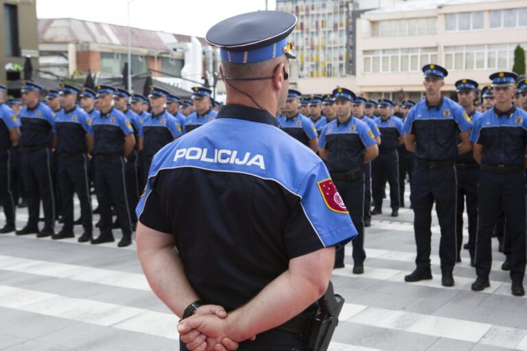 Raspad ili reforma: Kad policija postane prijetnja