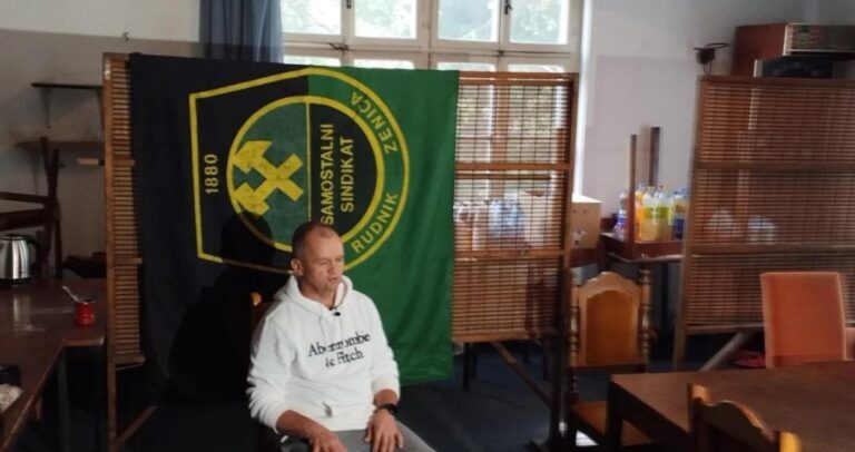 Zenički rudari prekinuli štrajk glađu, ali pod zemlju se ne vraćaju dok ne dobiju plate