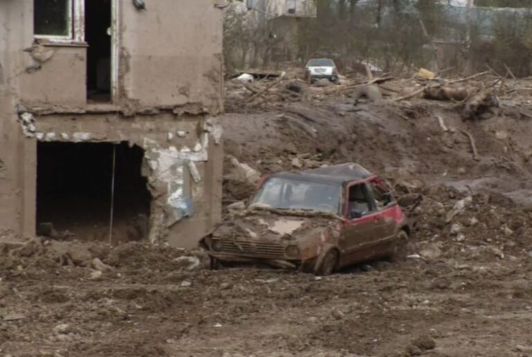 BiH se danas sjeća žrtava poplava i klizišta: Upozorenje za budućnost