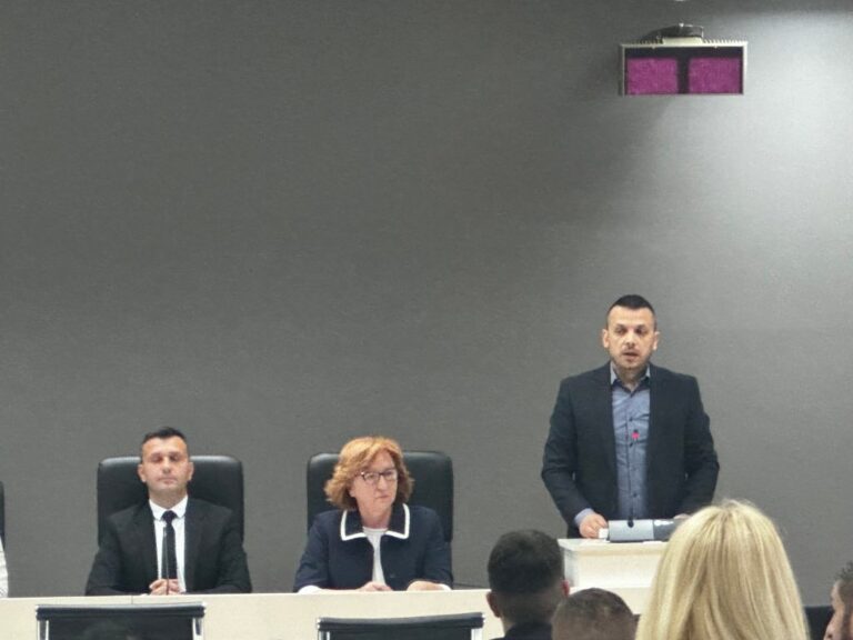 Firma SNSD-ovog odbornika bez ijednog radnika prihodovala više od 400.00 KM