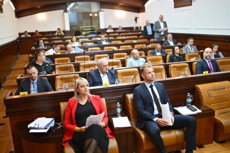 Vanredna sjednica Skupštine grada zbog stanja u vrtićima