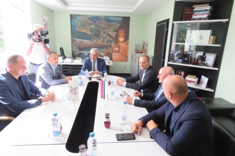 Solarne elektrane u Nevesinju: I obnovljivi izvori u rukama neodgovorne vlasti mogu biti  štetni