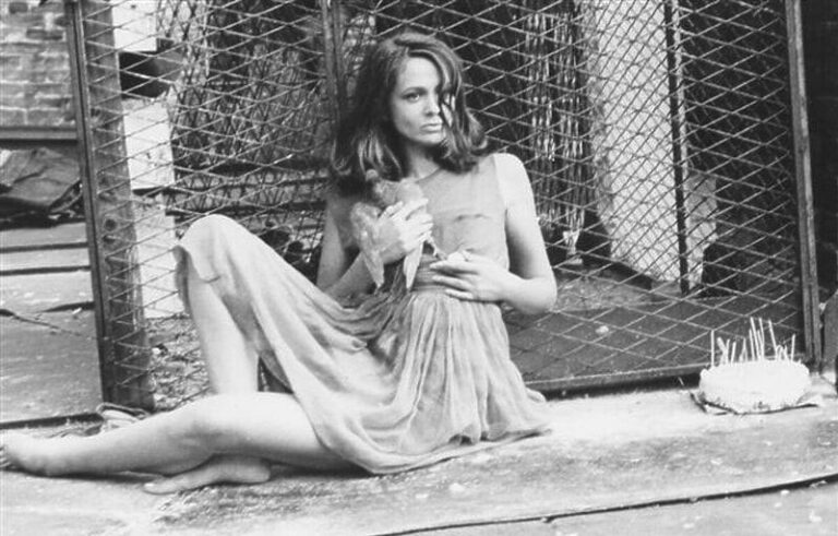 Sonja Savić: Glas i lice jednog vremena