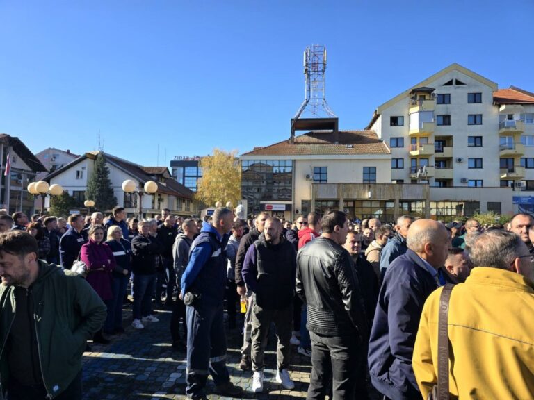 Radnici RiTE Ugljevik prekinuli štrajk, počeo iskop uglja