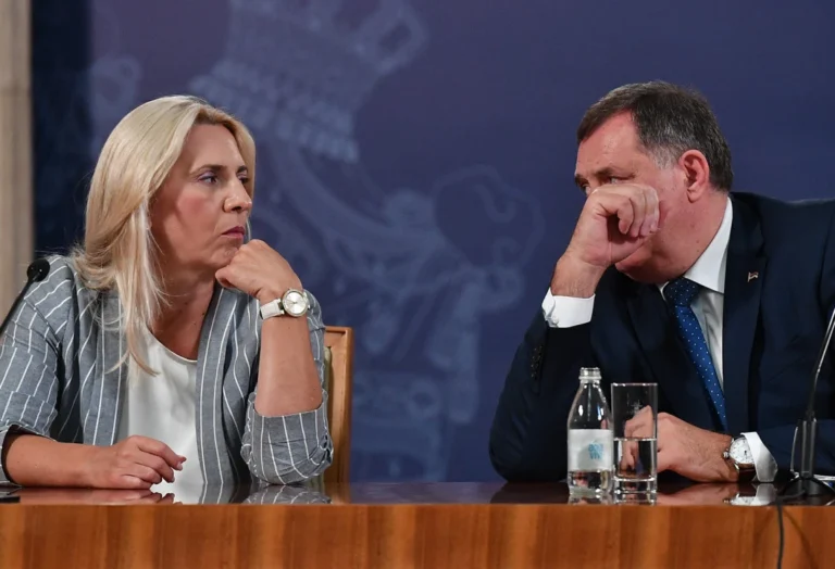 Dino Mustafić: Kako Dodik i Cvijanović pokušavaju da kreiraju Bosnu kao Bliski istok