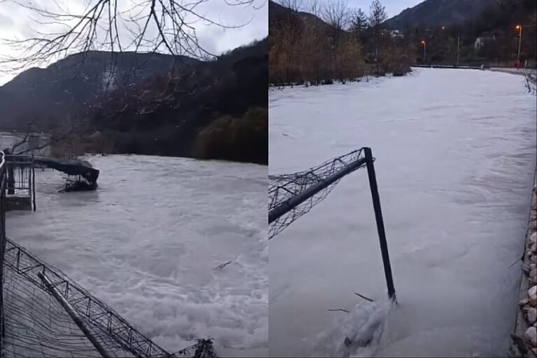 Kritično u Hercegovini: Izlila se rijeka Drežanka, jedna porodica evakuisana zbog opasnosti od poplava