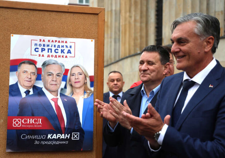 Šta otkrivaju izborni slogani: Karan pod budnom Dodikovom “stražom”