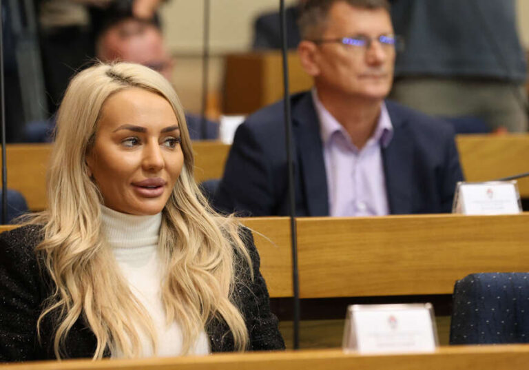 Slučaj “Nikolina Šljivić”: Primjer kako javna uprava tone pod “stranačkim uhljebima”