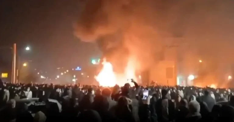 Blokada interneta u Iranu: Informacije ugušene, novinari izolovani