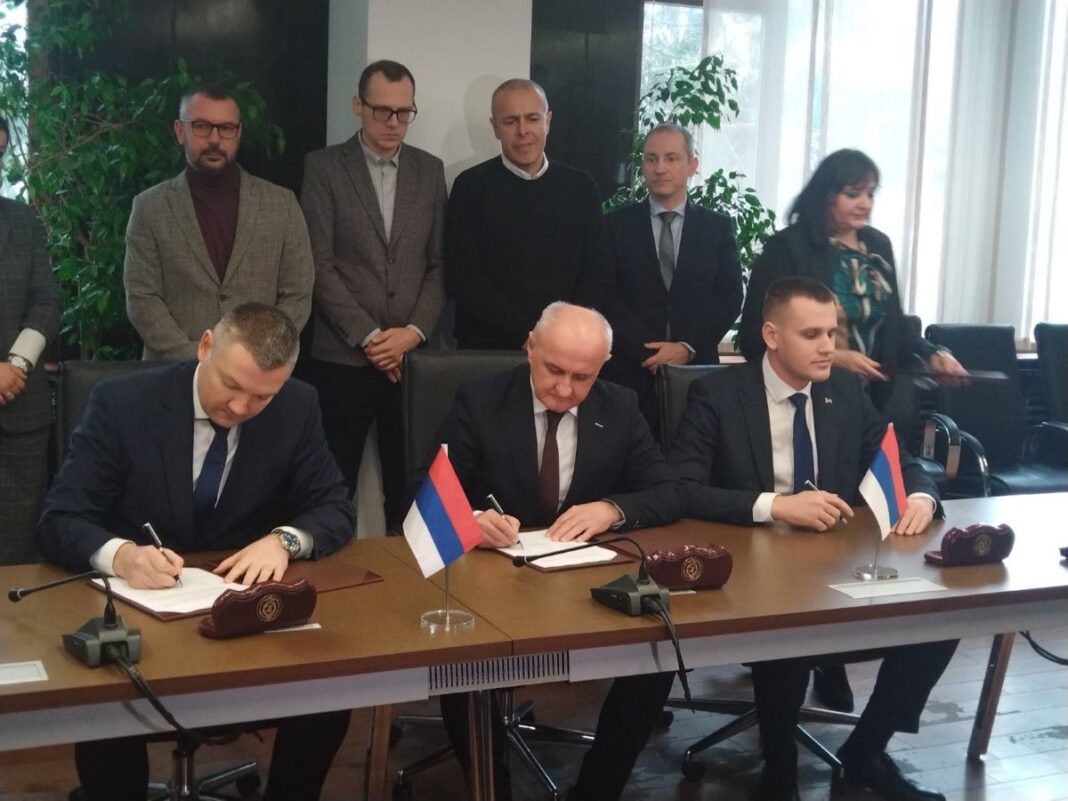 Potpisivanje ugovora o o prenosu koncesije za ležište Istok dva na RiTE Ugljevik