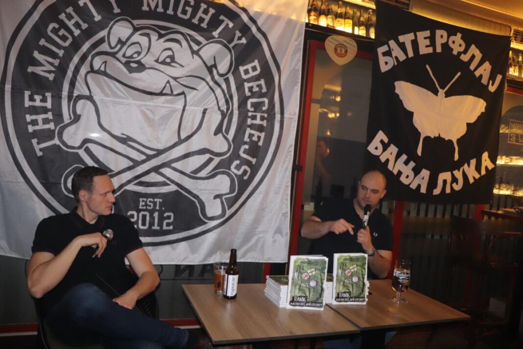 Blažin na predstavljanju knjige