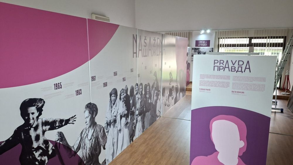 Izložba “Naša žena” u Tuzli