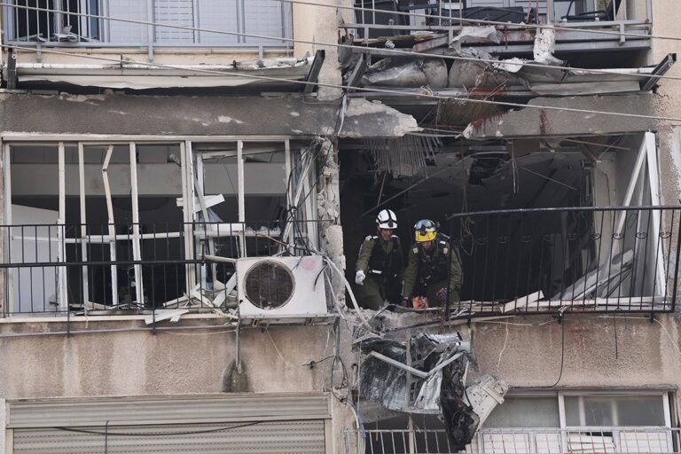 Iran napao Tel Aviv kasetnim bojevim glavama u znak odmazde za ubistvo šefa sigurnosti