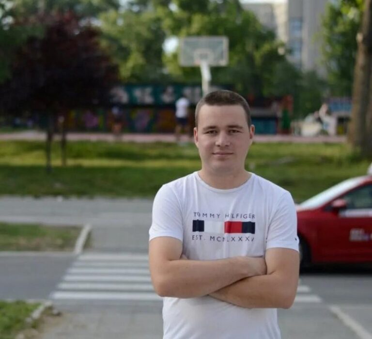 Dvejan Jonlija Ustupljena Fotografija