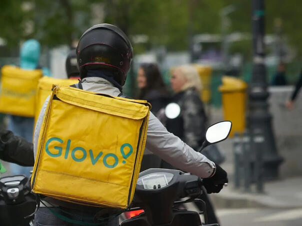 Glovo X