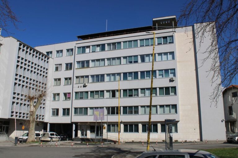 Sud u Tuzli objavio detalje suđenja protiv 12 optuženih za seksualno iskorištavanje maloljetnica: U toku jedna od najosjetljivijih faza