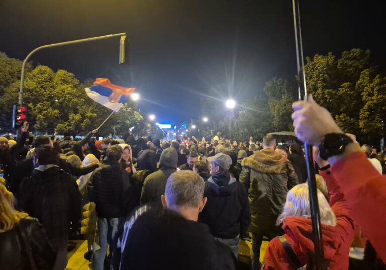 Slavlje pobjede studenata u Srbiji Banjaluka Srpska info